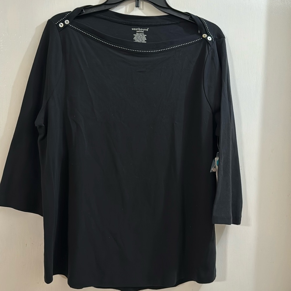 Women’s westbound tshirt/blouse